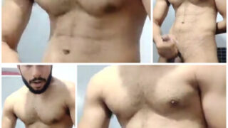 Bearded, sexy stud apne haathon pe aa raha hai.