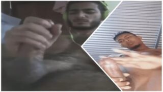 Desi hunks aur twinks, pura din cam par cumming kar rahe hain.