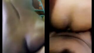 Jaipur ke Men Hostel mein couples bunk bed mein doggy style sex try kar rahe hain.