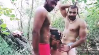 Jungle mein super hard nude hunks kar rahe hain kinky fun.