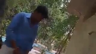 Park mein horny ajnabiyon ka public gay handjob